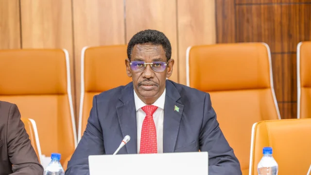 Somali Government Blocks Planes With Regional Guards Over Security Concerns