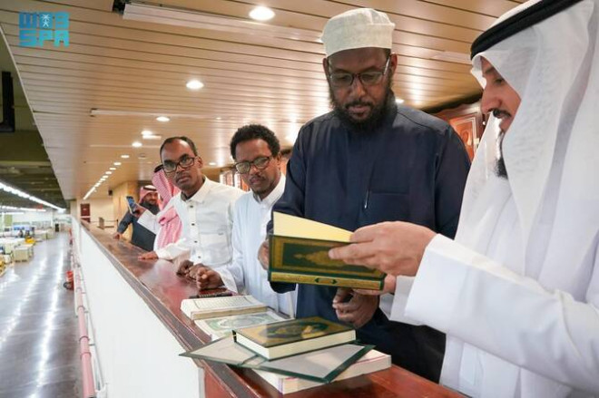 Somali Minister Praises Quran Printing Efforts in Madinah