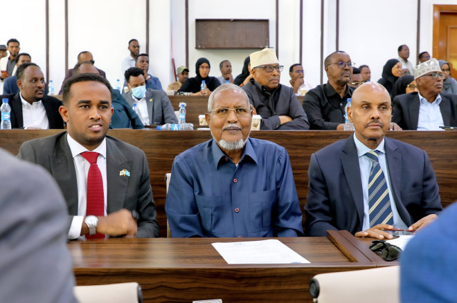 Somalia’s Parliament Suspends Six More Lawmakers Over Disruptions, Escalating Constitutional Standoff