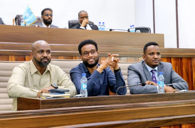 Somalia’s Parliament Weighs Constitutional Reforms as Federal Elections Approach