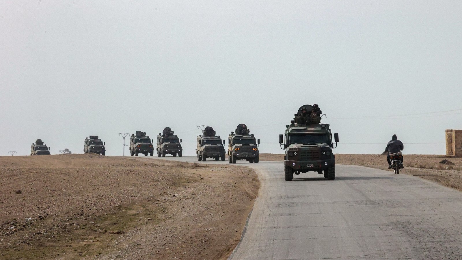 Syrian army enters Hasakeh after agreement with Kurdish groups