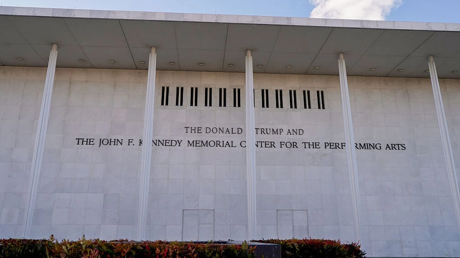 Trump Plans Two-Year Shutdown of Kennedy Center Performing Arts Complex