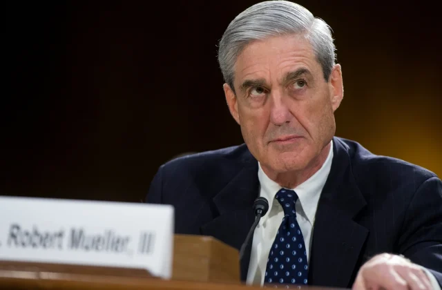 Former FBI Director Robert Mueller, Trump Investigator, Dies at 81