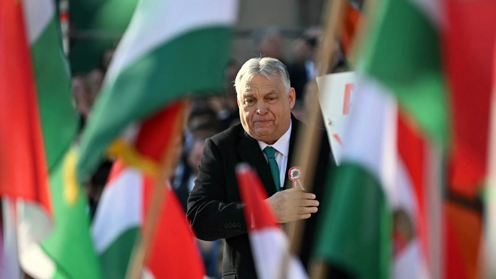 Hungary Election Nears as Candidates Face Claims of Russian Links
