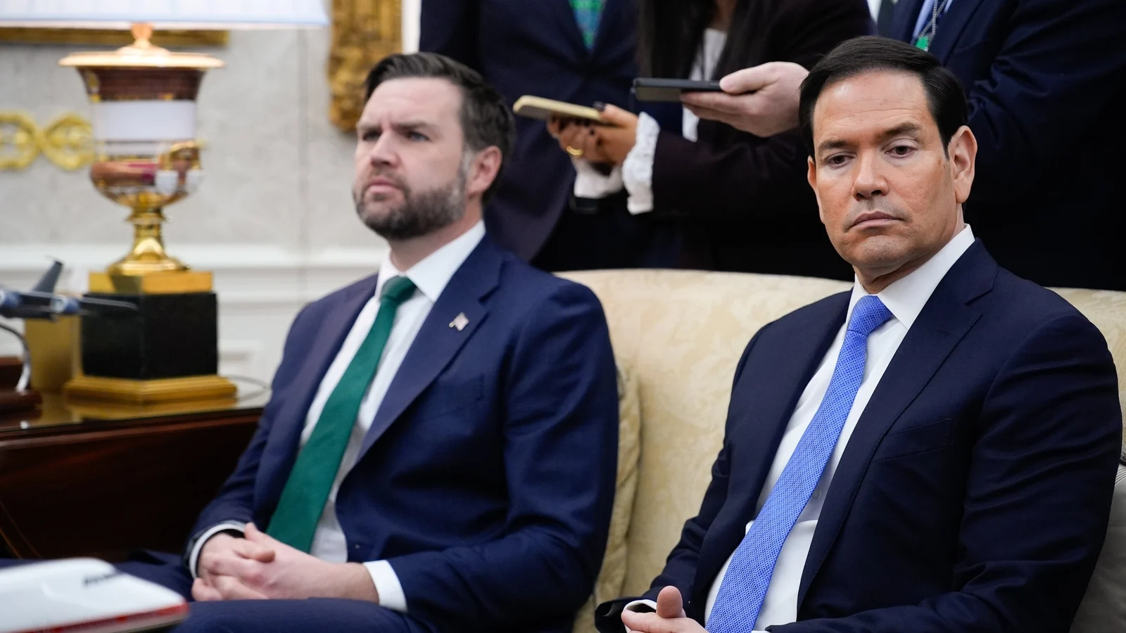 Iran war raises 2028 stakes as Trump weighs Vance and Rubio