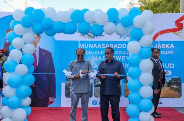 President Mohamud opens Mogadishu road, reiterates support for one-person-one-vote elections