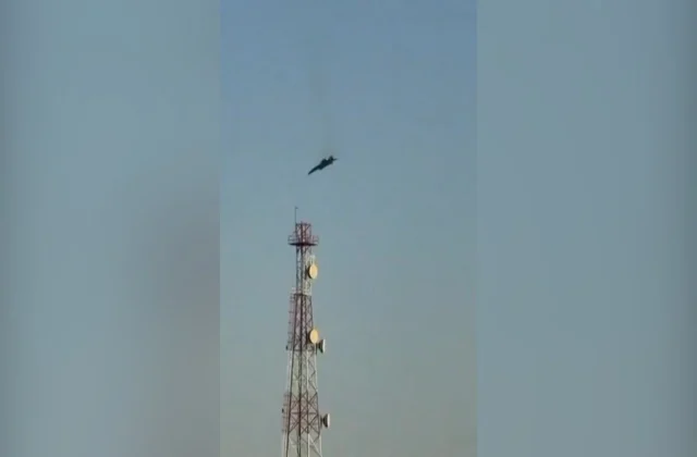 Shocking footage captures U.S. military aircraft plummeting in Kuwait