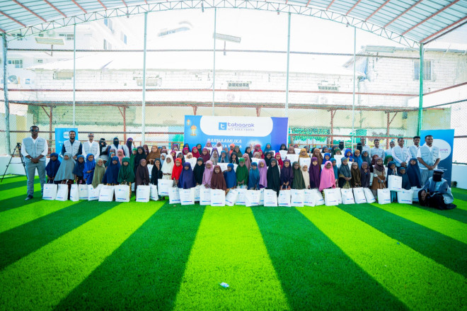 Somali Tech Company Tabaarak ICT Donates Eid Clothing to Vulnerable Families