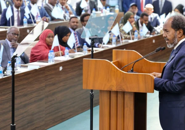Somalia’s Paper Constitution Collides with Fragile Reality, Deepening Governance Crisis