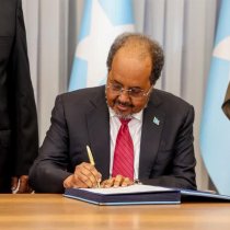 Somalia’s President Ratifies Amended Constitution, Transitioning from Provisional Framework