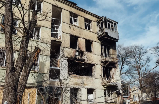 Strikes on Ukrainian Cities Kill Three, Local Authorities Say