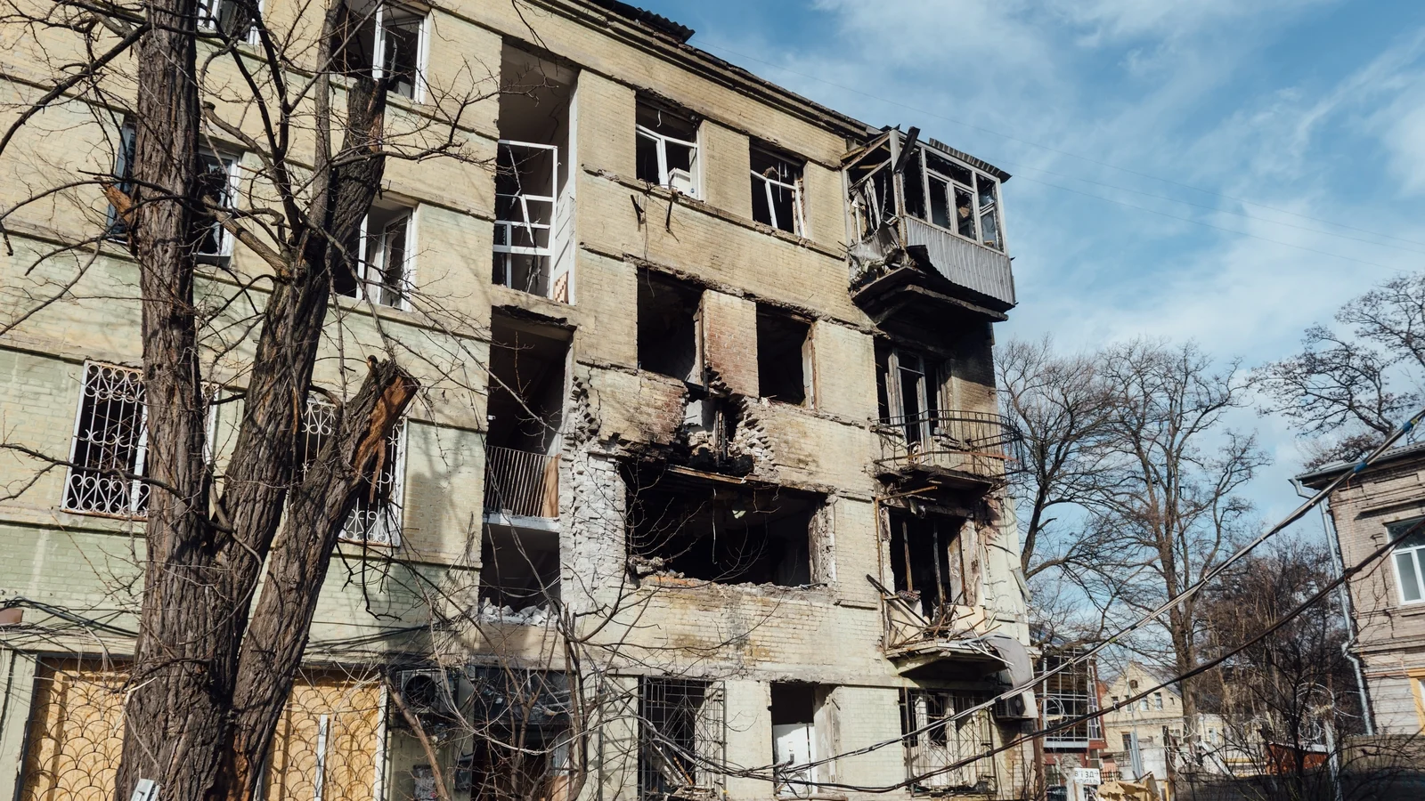 Strikes on Ukrainian Cities Kill Three, Local Authorities Say