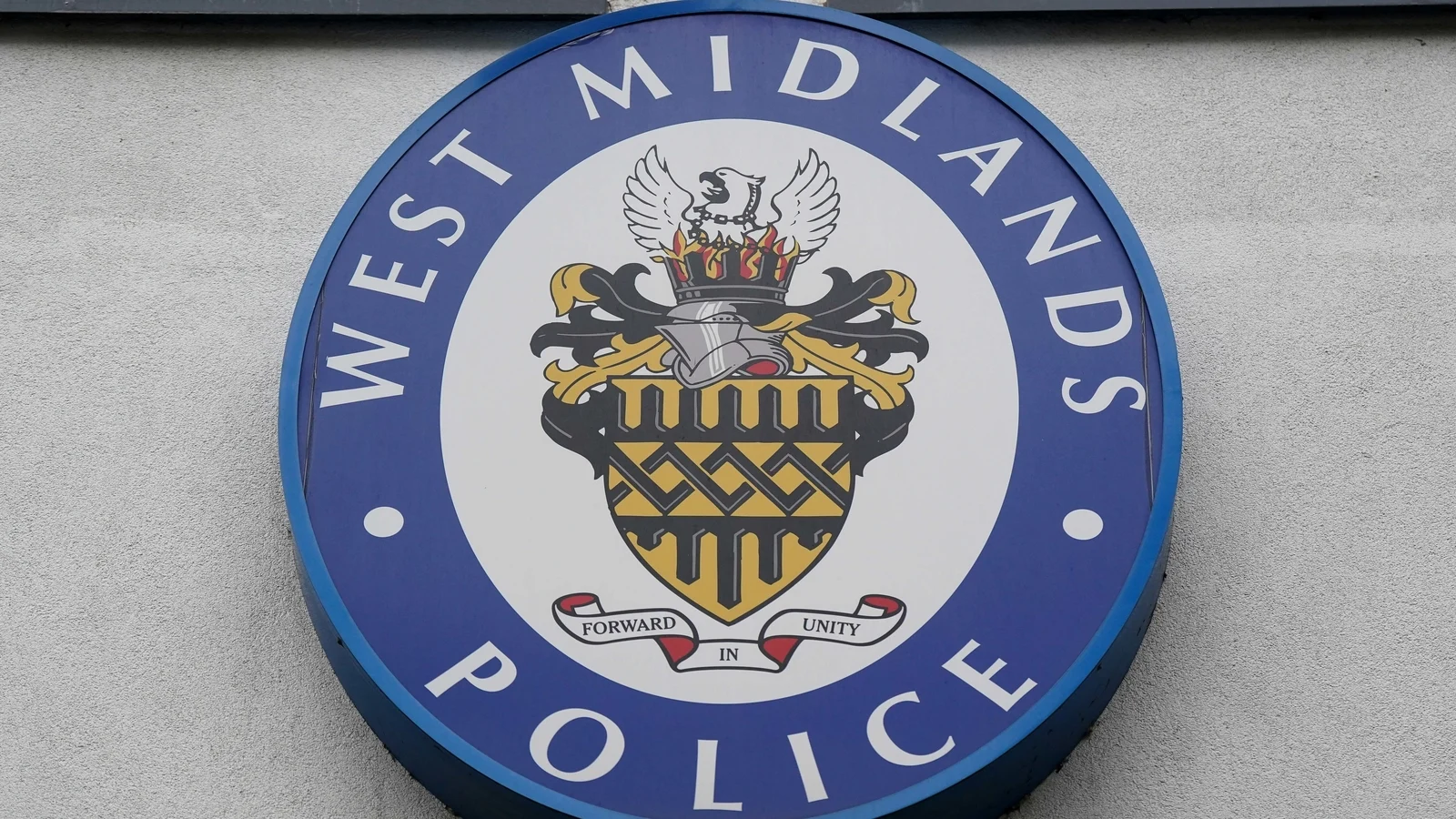 UK police reveal Irish tattoo clue after man found dead in bin