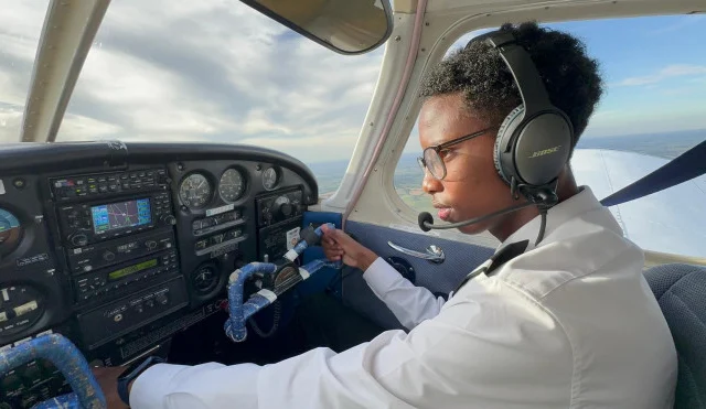 UK’s Youngest Somali Pilot Moves Closer to Commercial Aviation Career