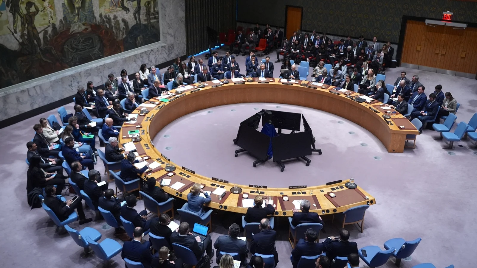 War Divides Trump Coalition as U.S. and Iran Spar at UN