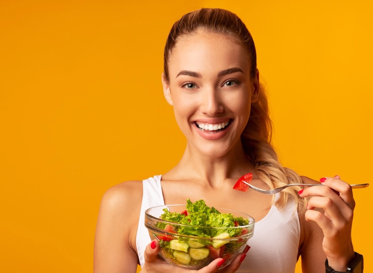 Fast-Food Orders Personal Trainers Actually Eat to Stay Lean