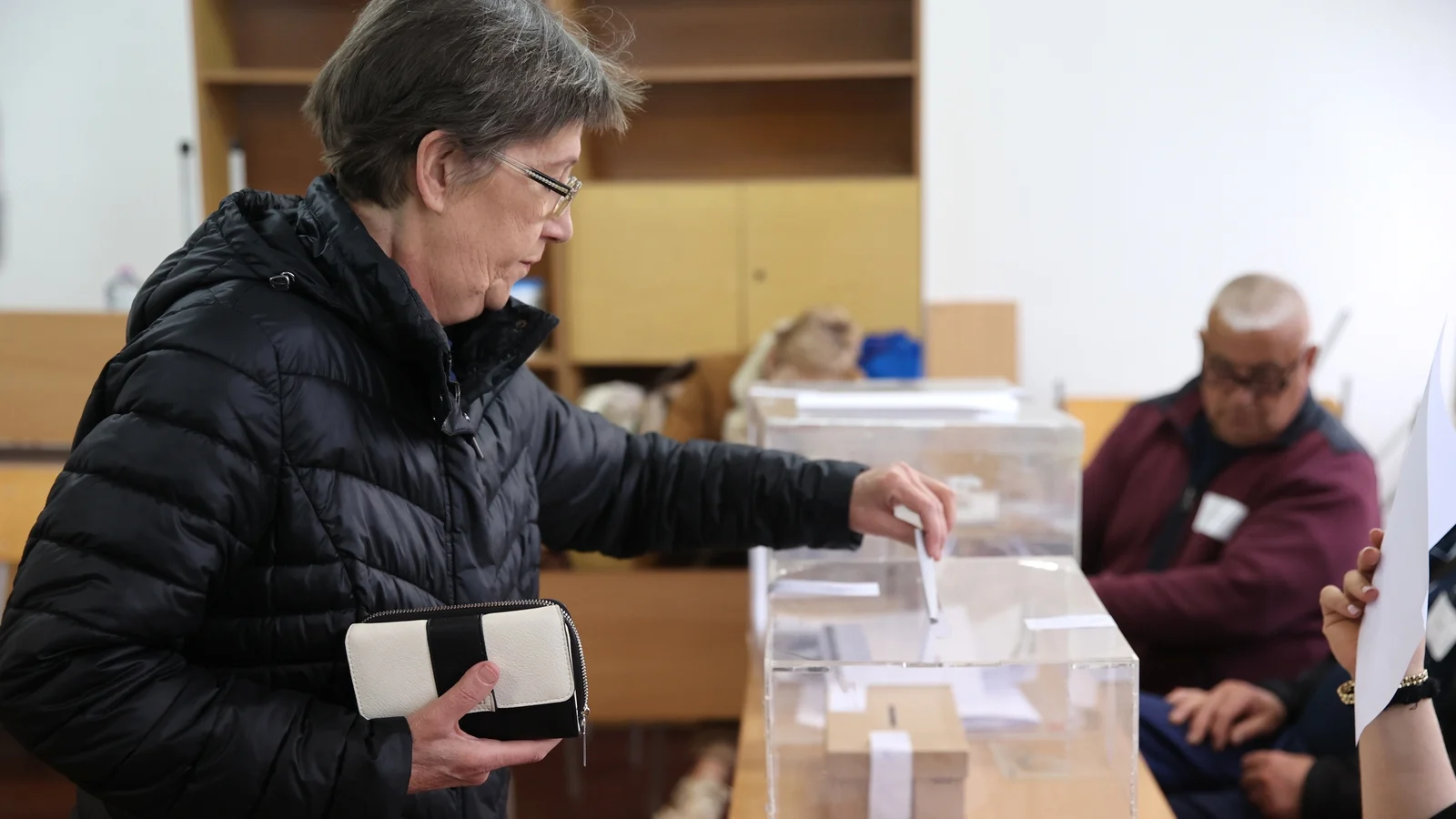 Bulgaria’s pro-Russian ex-president takes early lead in election, exit polls show