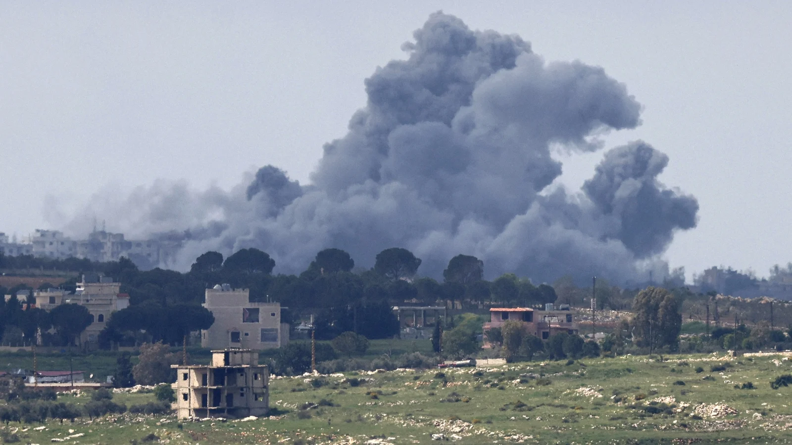 Iran Demands Lebanon Ceasefire, Asset Unfreeze Before Peace Talks