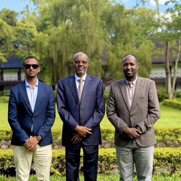 Ousted Southwest State Leader Returns to Kenya to Rally Political Allies