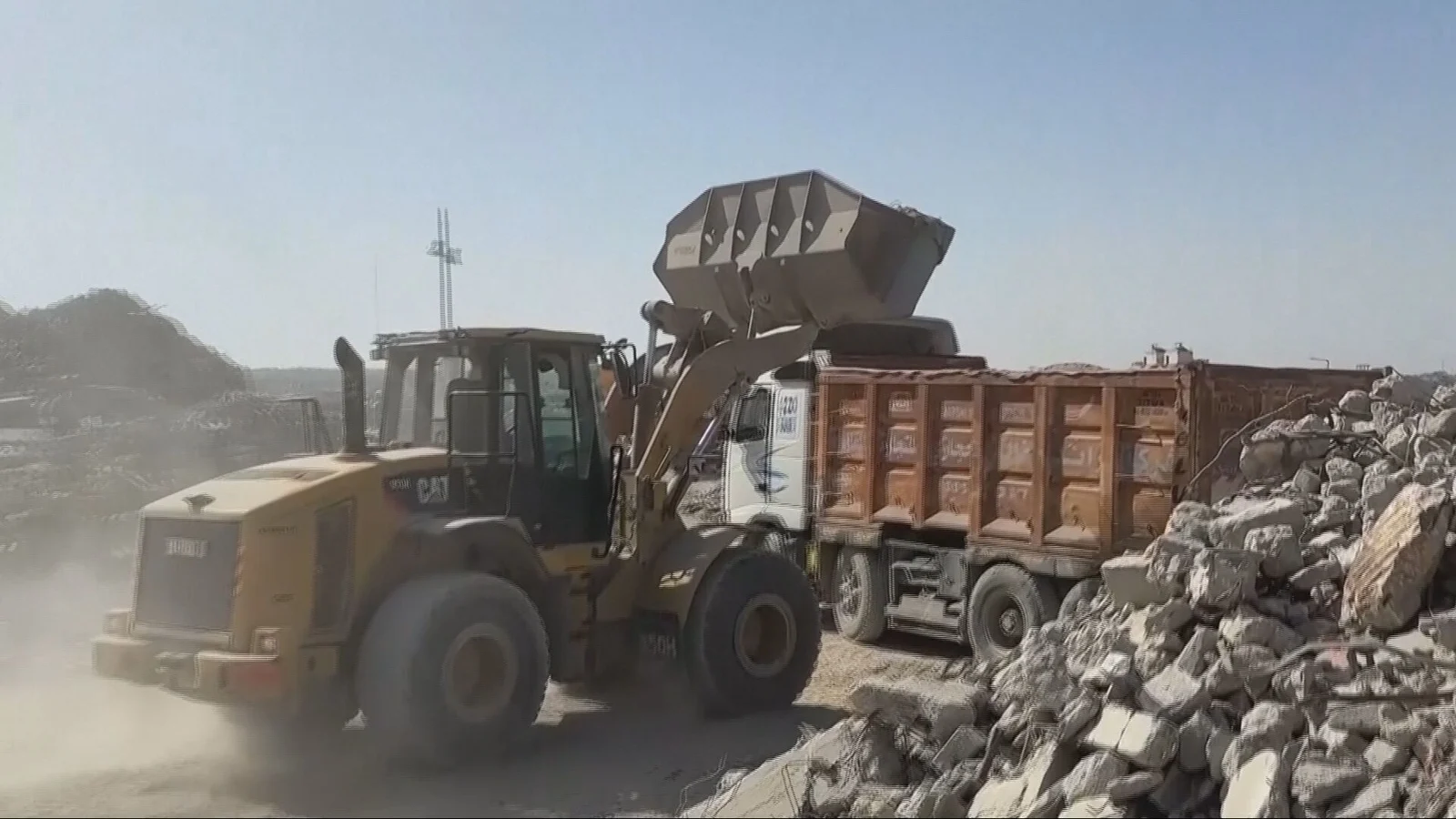 Palestinians use Gaza rubble to restore streets as U.S. rebuilding plan stalls