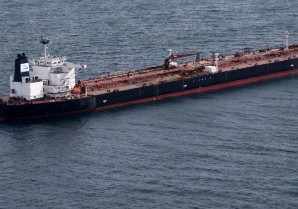 Pirates Hijack Cargo Ship Off Somalia, Vessel Heads Toward Coast