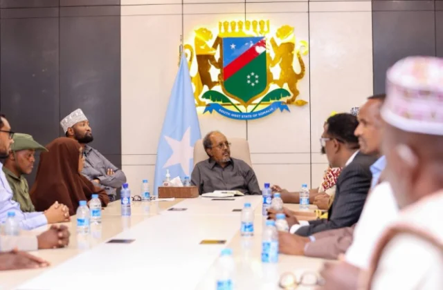 President Mohamud meets Southwest elders in Baidoa to advance reconciliation