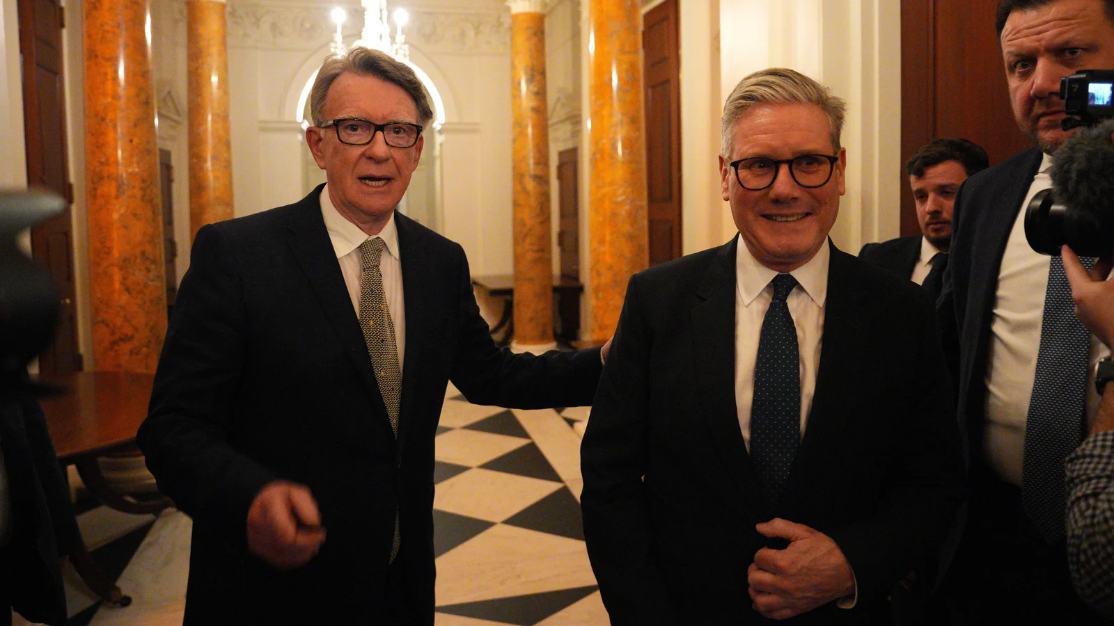 Senior UK civil servant removed over Mandelson vetting