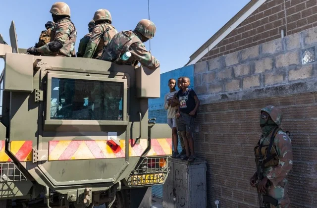 South Africa Deploys Army to Tackle Rising Crime