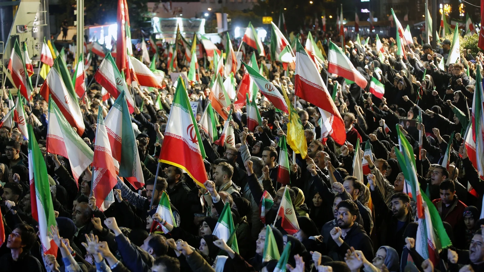 Trump Declares Iran Ceasefire Extension as Peace Talks Remain in Doubt