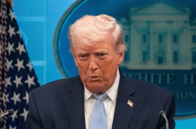 Trump’s Iran Post Triggers Renewed Calls for His Removal