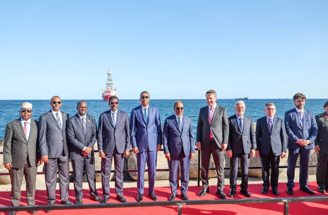 Turkey’s drillship Çağrı Bey arrives off Mogadishu for Somalia’s first deep-sea oil project