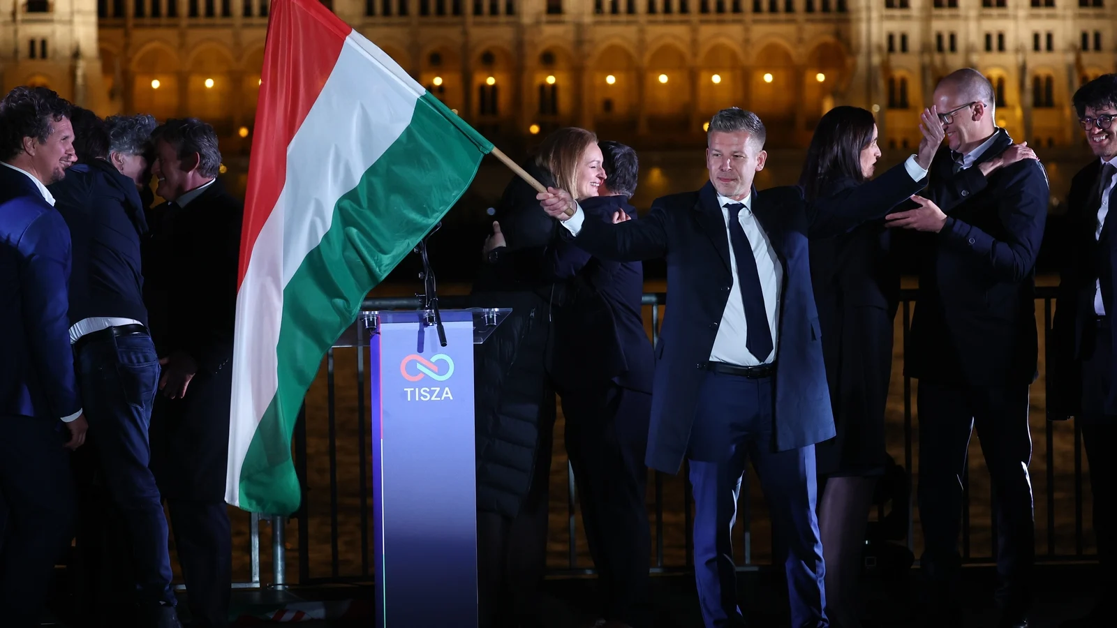 Tusk says Hungary vote deals blow to authoritarian rule