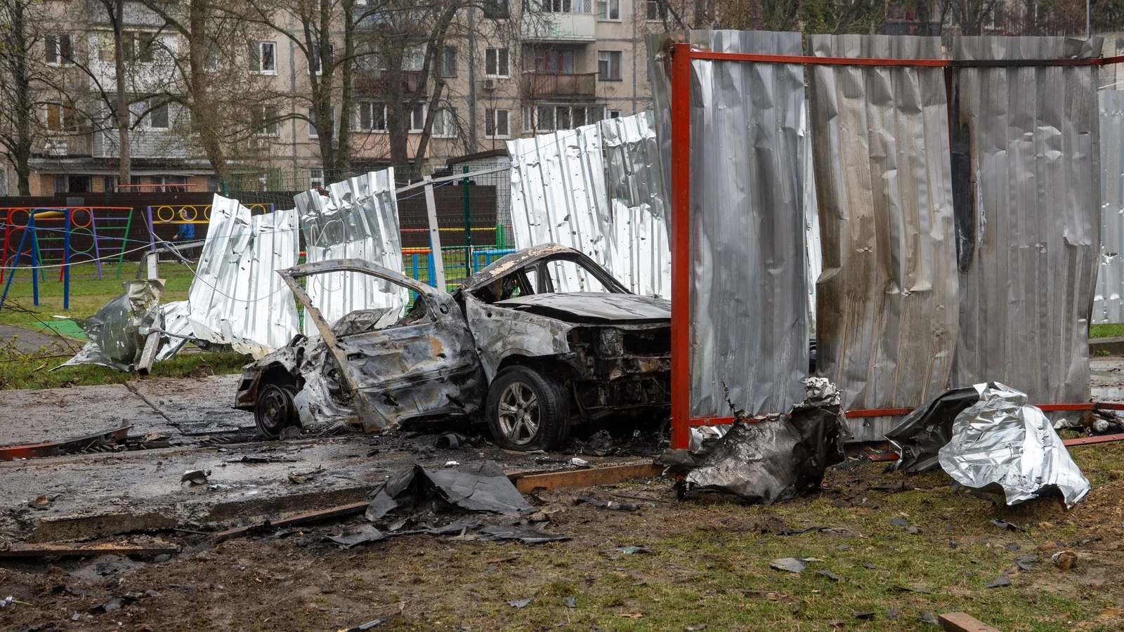 Ukraine says six killed in massive Russian daytime attacks