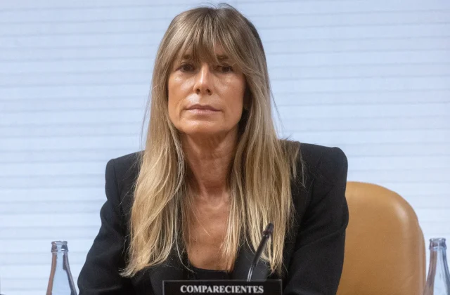 Wife of Spanish prime minister charged in corruption case