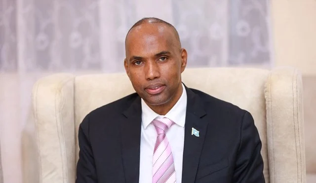 Former prime minister accuses Somali forces of firing on Dayniile protesters