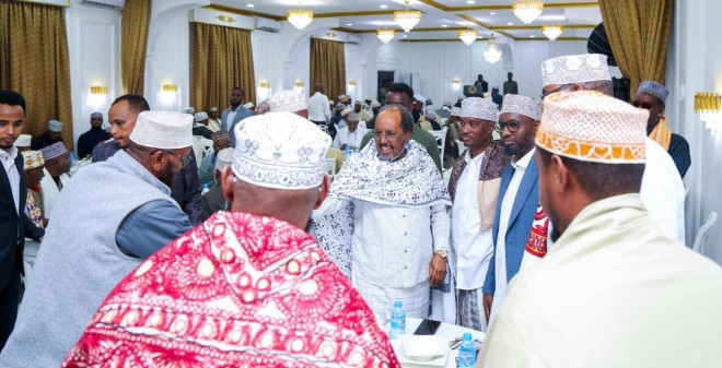 examines institutional weakness and political practice in Somalia