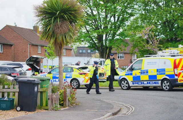 House explosion in UK kills 2 people and injures 3 others