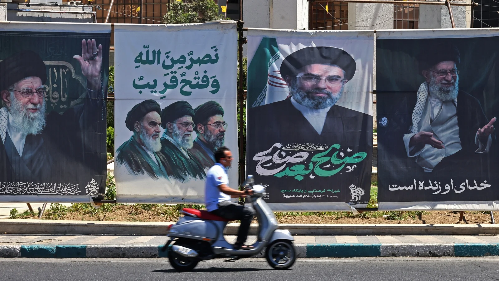 Iran Says It Does Not Trust US as Trump Hardens Terms