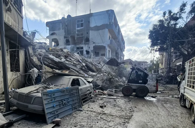 Israel strikes southern Lebanon a day after ceasefire extension