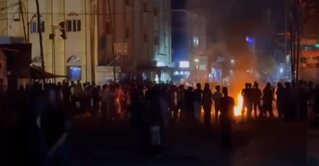 Police disperse Borama youths protesting North Western State of Somalia’s May 18 celebrations