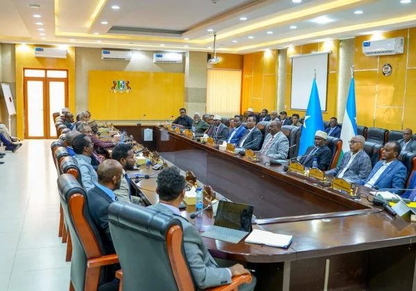Puntland State Accuses Somalia’s Hassan Sheikh of Illegally Remaining in Office