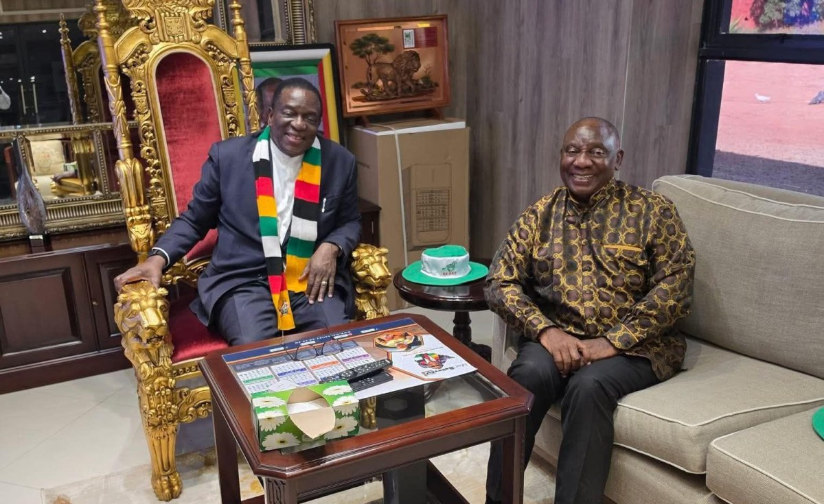 Ramaphosa Urged Mnangagwa to Halt Constitutional Bill, Report Says