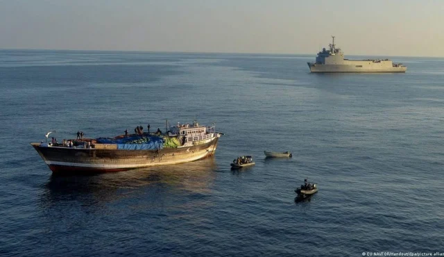 Somali piracy threatens ships rerouted from Middle East