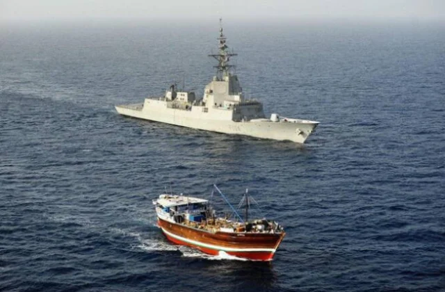 Somali pirates abandon hijacked UAE dhow used as mothership