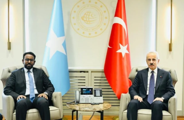 Somalia, Türkiye discuss infrastructure cooperation in Ankara talks