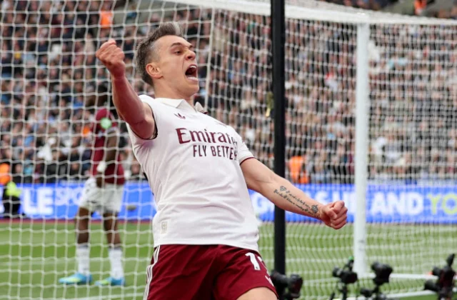 Trossard’s late goal keeps Arsenal five points clear as West Ham nears relegation