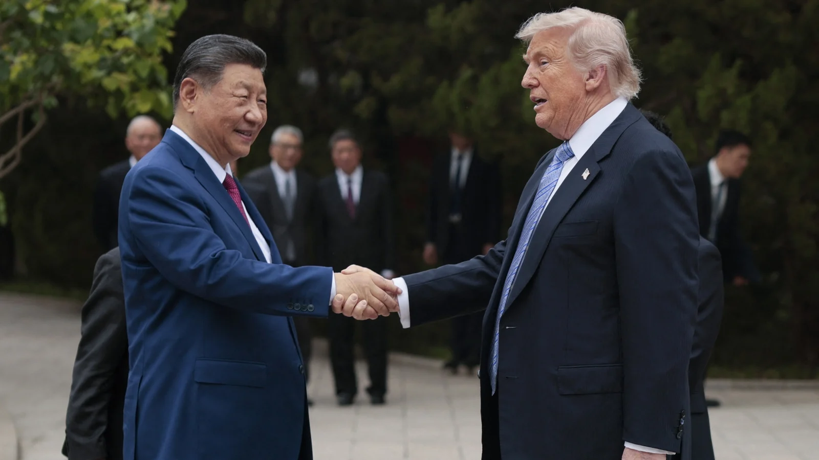 Trump leaves China without resolution on ending Iran war