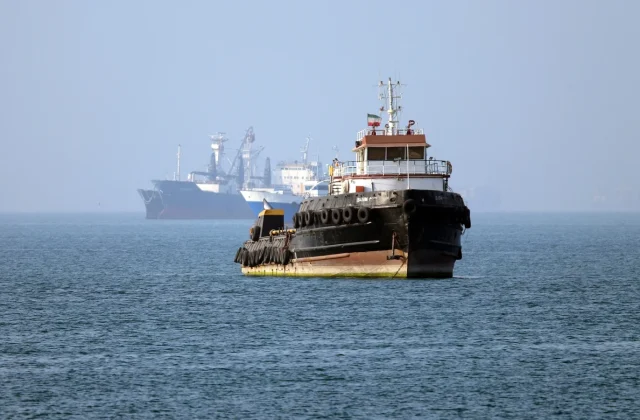 UAE Reports Attacks as US-Iran Ceasefire Nears Collapse