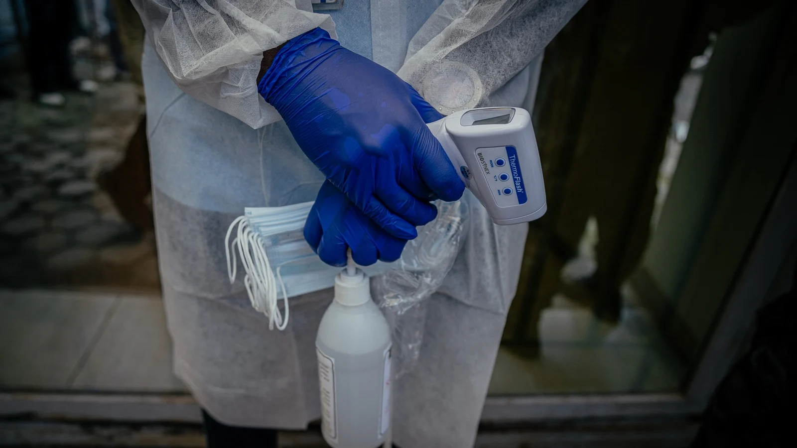 US Ebola patient from DR Congo arrives in Germany for treatment