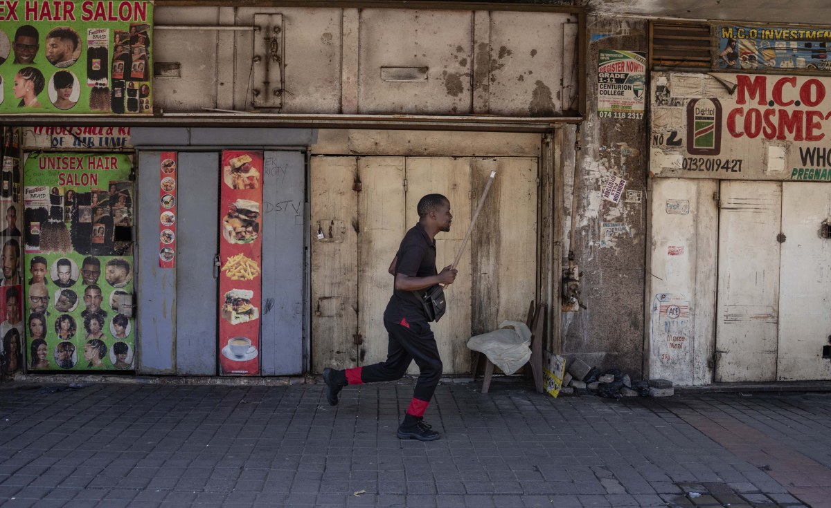 Wave of Protests Revives South Africa’s Familiar Anti-Migrant Backlash